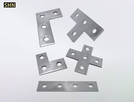 flat metal strut bracket